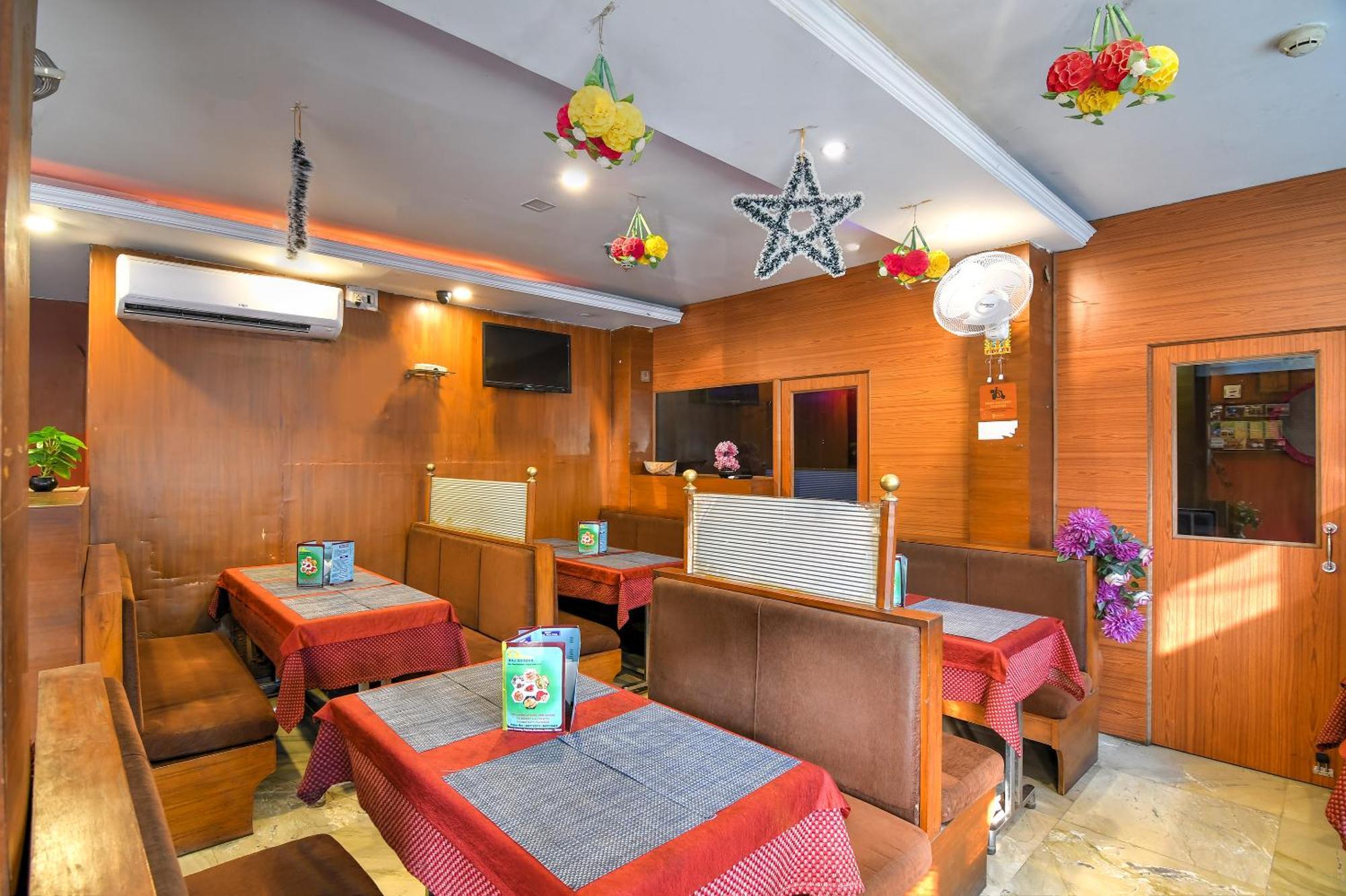 Brill Raj Palace Near City Centre 2 コルカタ エクステリア 写真